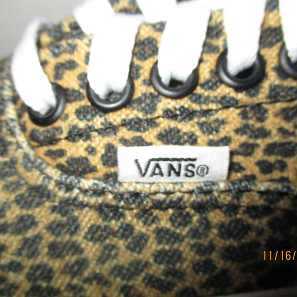 Cheetah Vans - Off the Wall - Picture 12 of 16